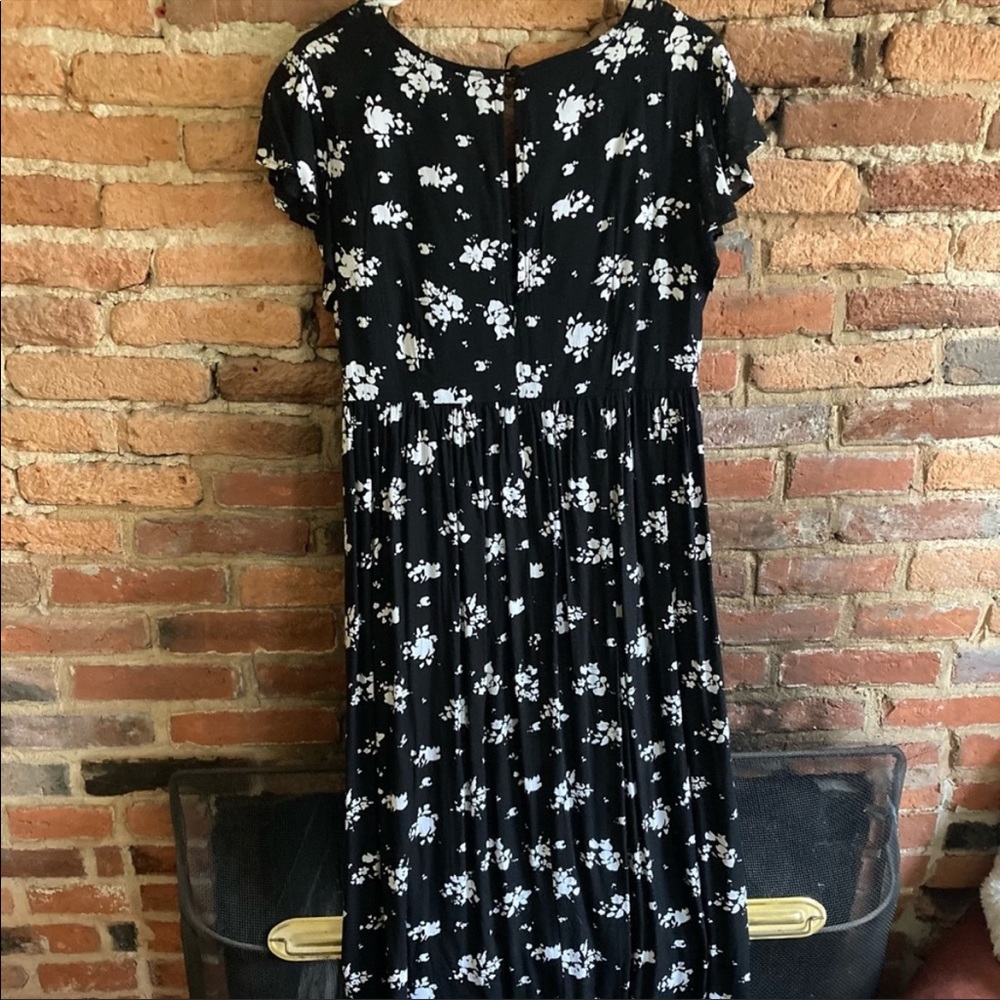 🎉HP🎉 NWOT Rip Curl Women's Lakehouse Maxi Dress - black and white - size M - Picture 7 of 9